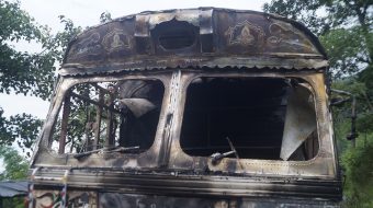 अज्ञात समुहबाट इलाममा दूई सवारीसाधनमा आगजनी