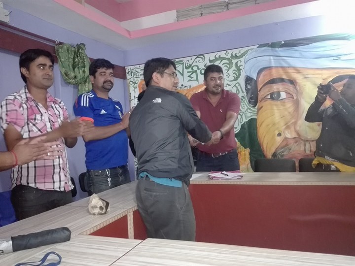 क्रियाशिल युवा व्यवसायीले गरे मेघराजलाई सहयोग