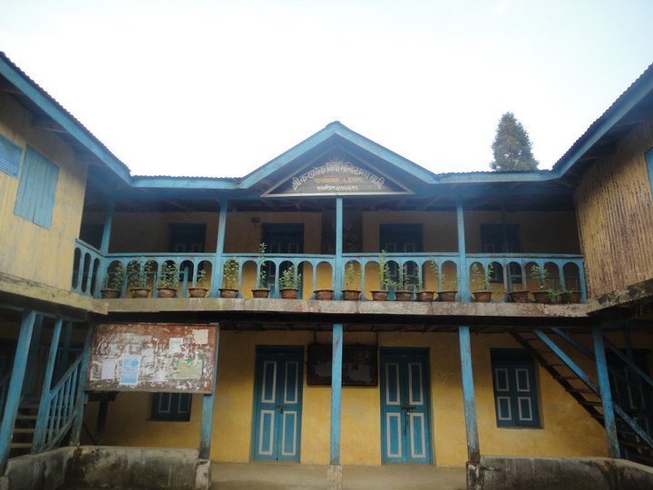 नगर प्रमुखको पहिलो आक्रमण शिक्षामा
