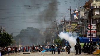 बिर्तामोडमा गोली चल्यो, दुईको मृत्यु दर्जनौं घाइते