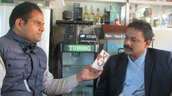 खनाल र नेम्बाङ्ग बुढो भइसकेको घोडा हुन् ।कुद्न पनि सक्दैनन्, बेच्दा पनि विक्दैनः डम्बर खडका  ( अडियाे सहित)