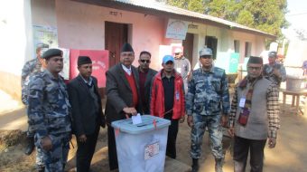 प्रतिनिधिसभा क्षेत्र नम्बर १ बाट बिजयी झलनाथ खनालकाे राजनीतिक यात्रा
