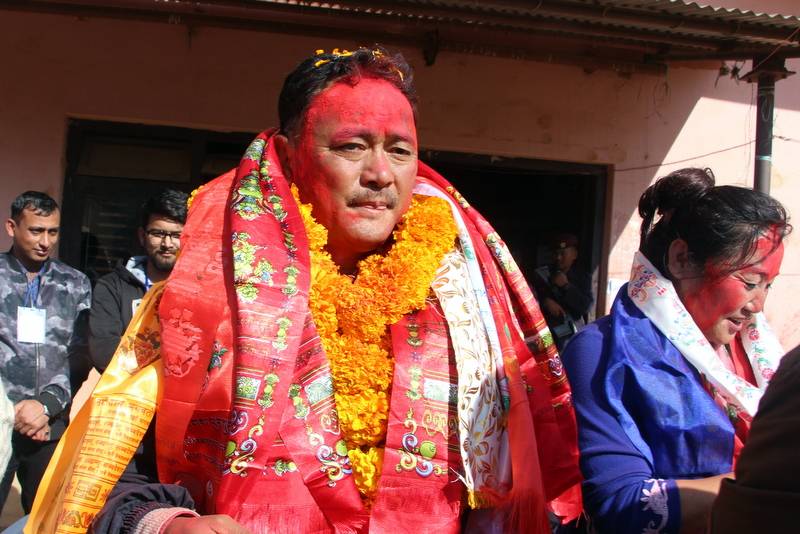पाँचथरमा कांग्रेसका आङ्देम्बेलाई हराउँदै नेम्वाङको ह्याट्रिक, को हुन् उनी