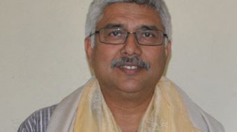 प्रधानमन्त्रीको प्रेस सल्लाहकारमा कुन्दन अर्याल,  संयोजकमा चेतन अधिकारी