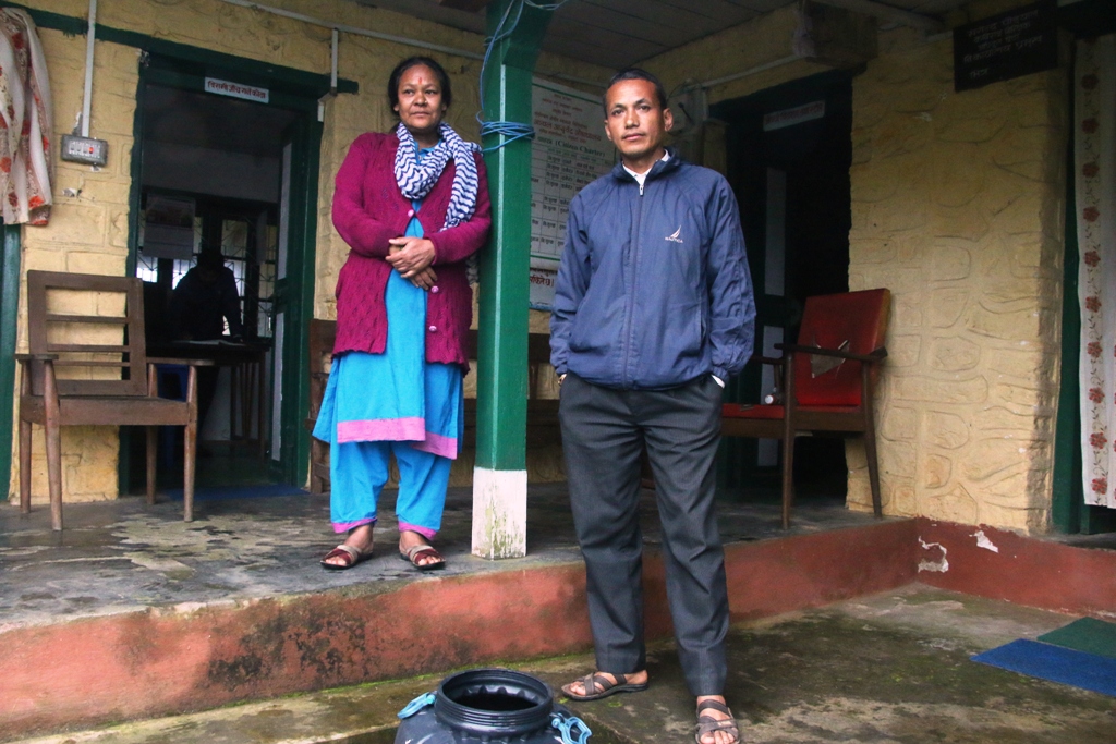 सूर्योदय नगरपालिकाका प्रमुख प्रशासकिय अधिकृत राजेन्द्र भट्टराईले कार्यालय सुरक्षा गर्ने कार्यालय सहयोगी कर्मचारीको भत्ता  चट