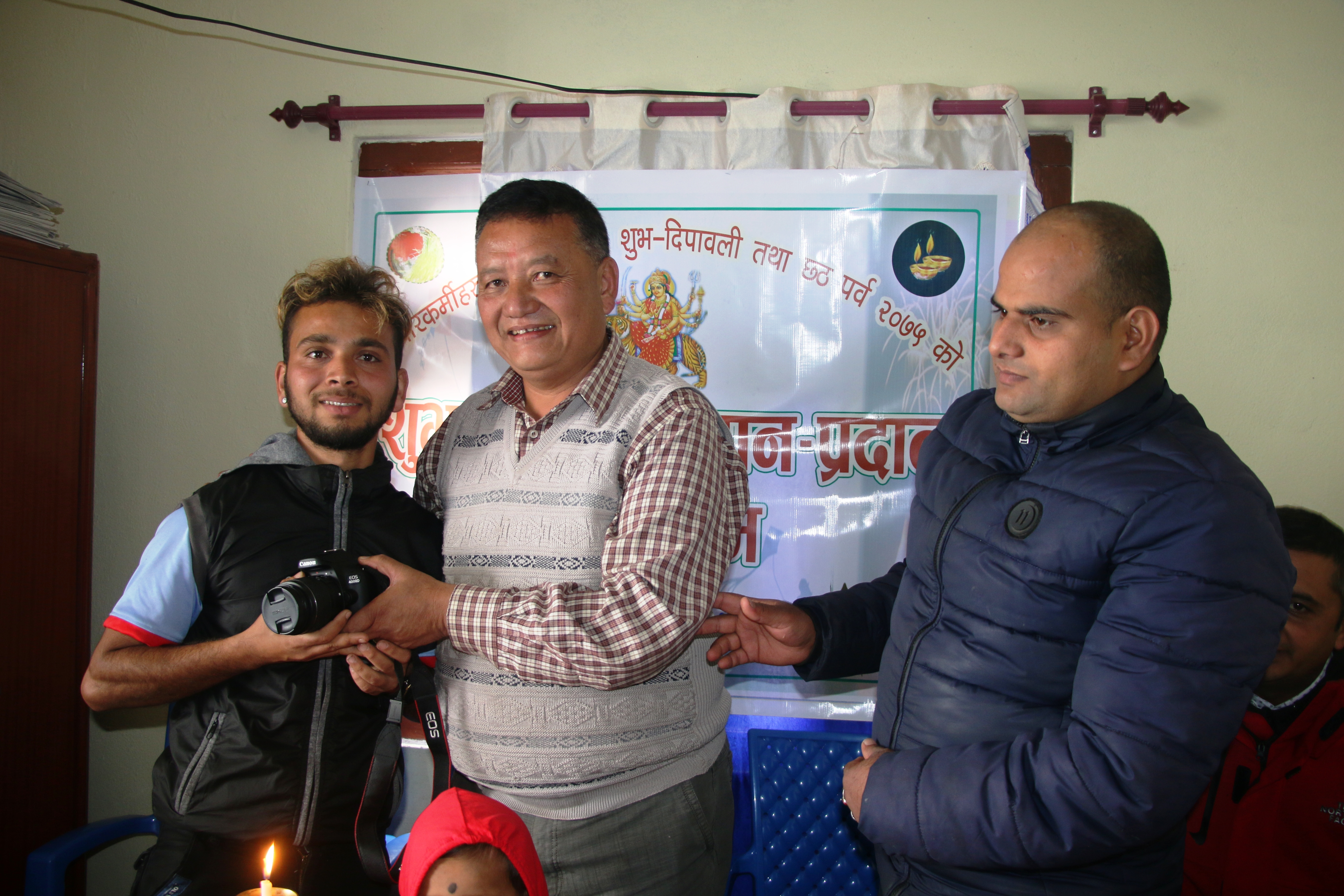 फिक्कलमा संचारकर्मीहरुमाझ शुभकामना आदानप्रदान कार्यक्रम सम्पन्न
