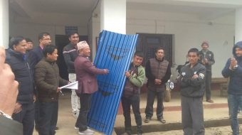 माइजोगमाईका पहिरो पिडितलाई गाँउपालिकाको राहत