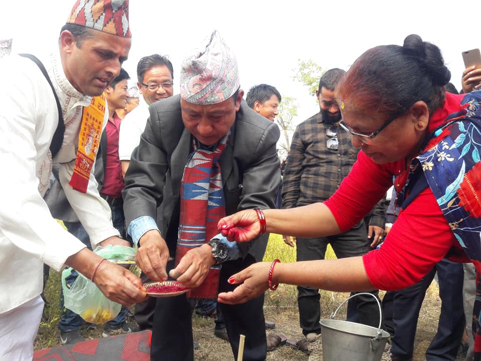 चुलाचुली गाउँपालिकाको प्रशासकीय भवनको सिलान्यास