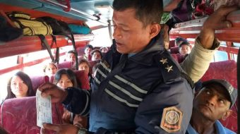 अनिवार्य टिकट दिनेलिने प्रणाली लागु पछि अनुगमन तिब्र