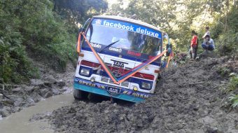 झापादेखि इलाम जोड्ने फाष्ट्र ट्रयाक कालोपत्रे हुँदै