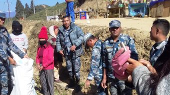 शसस्त्र प्रहरीद्धारा पर्यटकीय क्षेत्र कन्याममा सरसफाई