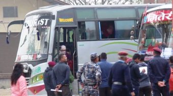 भारतको मणिपुरबाट एक सय ७९ नेपाली उद्धार गरी काँकरभिट्टा हुँदै नेपाल फर्काइयो