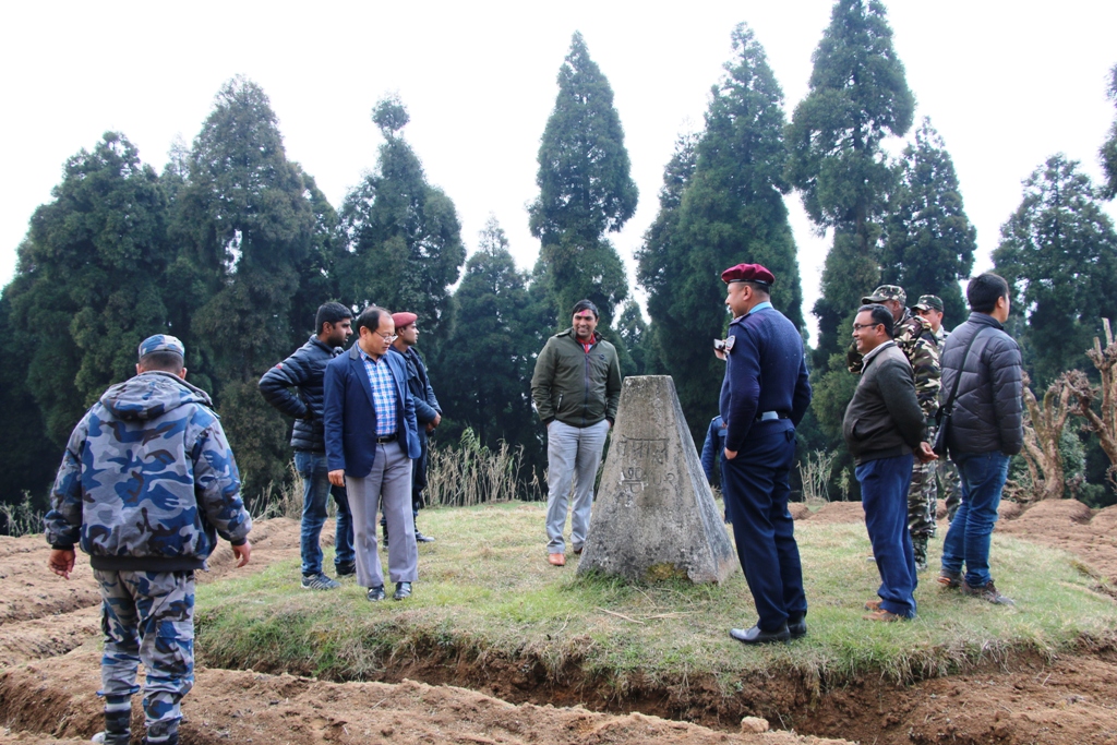 दुई देशका सुरक्षा अधिकारीद्धारा सीमा क्षेत्रको निरिक्षण
