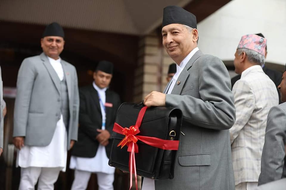 आर्थिक वर्ष २०७६र०७७ को  १५ खर्ब ३२ अर्ब ९६ करोड ७१ लाख बजेट