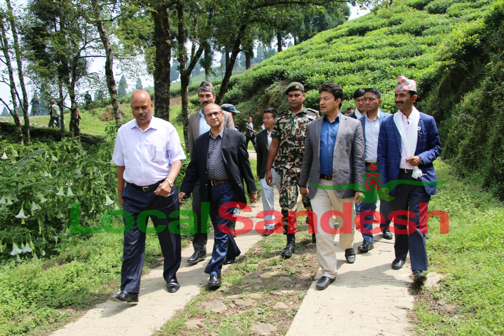 उद्योगीका माग बजेटबाट सम्बोधन, ऐन कार्यान्वयन गर्न पारिश्रमिक रोक्ने रोजगारदाताको सर्त हुँदैन : श्रम मन्त्री गोकर्ण बिष्ट