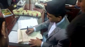 योगेशले सम्हाले पर्यटन मन्त्रालयको जिम्मेवारी