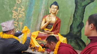 बाला चतुर्दशीको अवसर पारेर इलाममा बुद्धको मूर्ती अनावरण