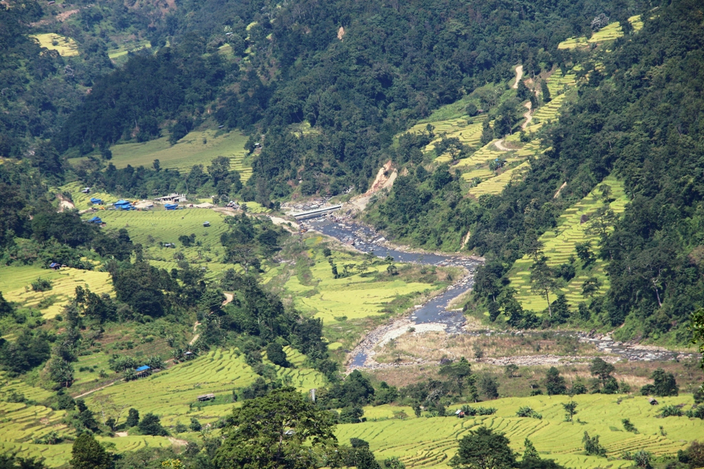 लोभलाग्दो देउमाई बेसी ( फोटो फिचर )