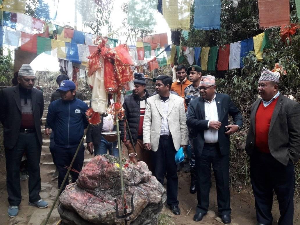 माईपोखरीको विकासमा प्रदेश सरकारले सहयोग गर्छ : मन्त्री कुशियत