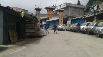 पशुपतीनगर नाका : भारत जान पाइन्छ नेपाल आउँन पाइन्न