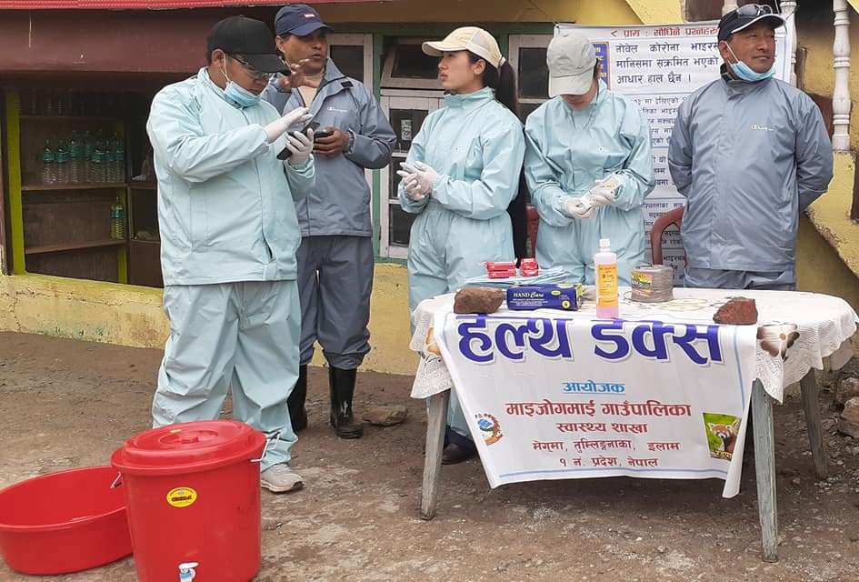 माईजोगाई गाउँपालिकाको सिमा क्षेत्रमा स्वास्थ्य चेकजाँच अभियान
