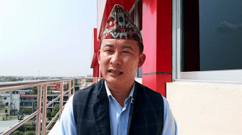 सिंहदरबार केन्द्रित मानसिकता र सरकारको संघीयता विरोधी चिन्तनले प्रदेशका बजेट खुम्चिए : पूर्वमन्त्री आङबो