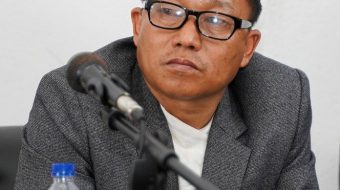 कोरोनाको महामारीबाट सुरक्षित राख्नु र भोकमरीबाट मर्न नदिनु पहिलो प्राथमिकता : रोङ गाउँपालिका अध्यक्ष राई ( भिडियो सहित)