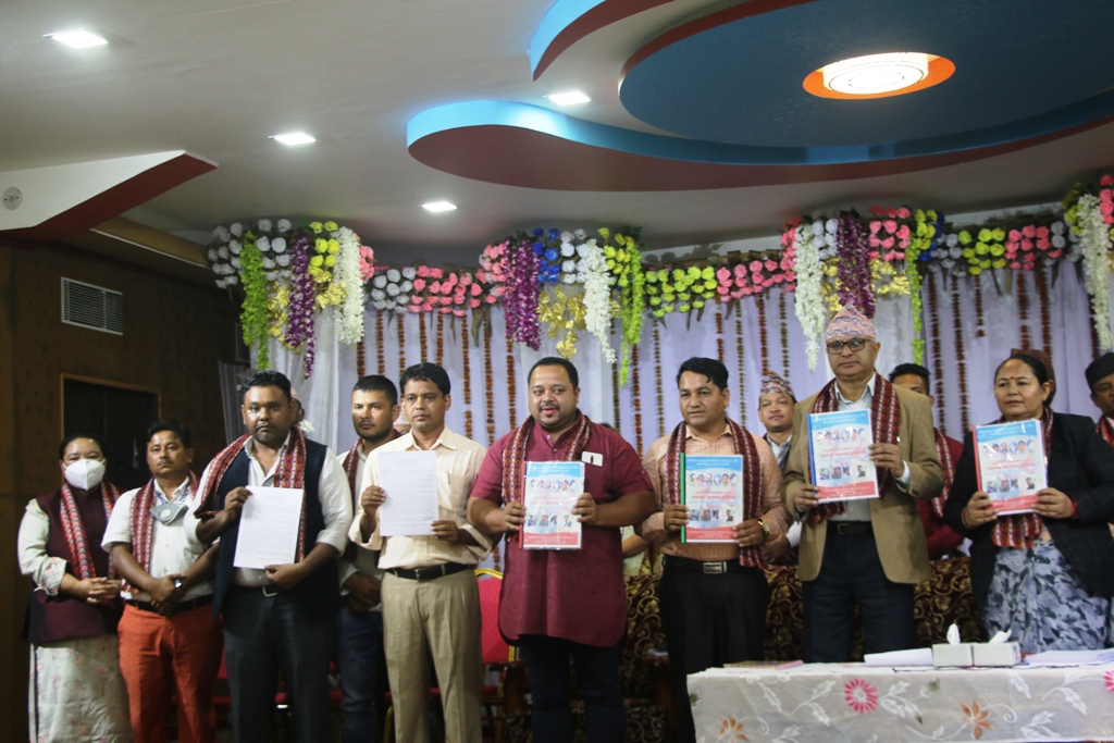 रुकुम घटनामा स्थलगत अनुगमनबाट फर्किएका प्रदेश–१ को दलित प्रतिनिधिको प्रतिवेदन सार्वजनीक