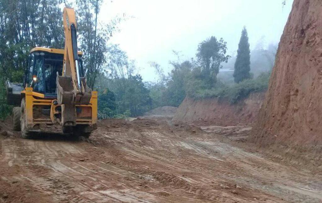 माईजोगमाईको दोकानडाँडा– गुप्ती सडक खण्डको स्तरोन्नती