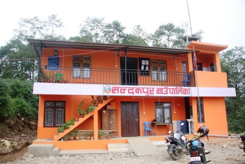 सन्दकपुर गाउँपालिकामा २ सय ६६ जनालाई अपाङ्ग परिचय पत्र वितरण