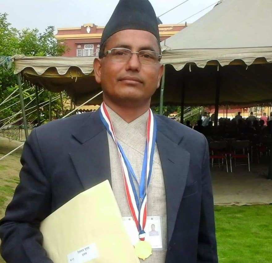 इलामको मरब क्याम्पस प्रमुख डा फुयाँल