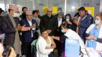 प्रदेश १ मा कोभिड–१९ विरुद्धको खोप लगाउन शुरू