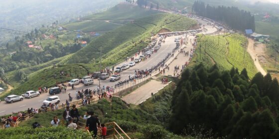 टिकाको भोलिपल्ट कन्याममा पर्यटकको भिड (फोटो फिचर )
