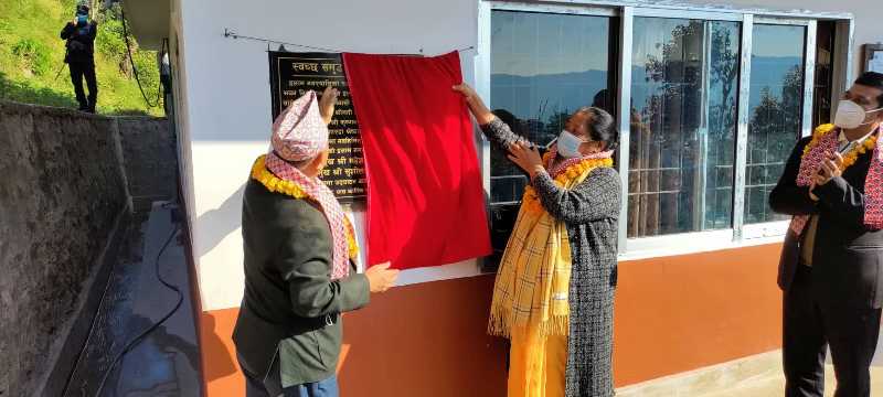 इलाम नगरपालिका ८ को वडा भवन उद्घाटन