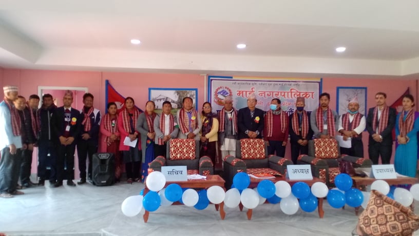 माईको नगरसभाबाट दुई विद्यालय सहित २२ जना सम्मानित
