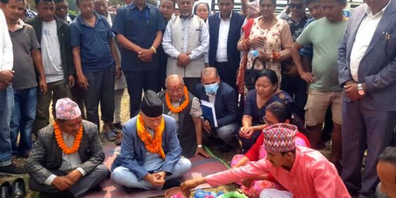 चुलाचुलीमा निर्माण हुने औद्योगिक ग्रामको पुर्वसभामुख नेम्बाङद्धारा शिलान्यास
