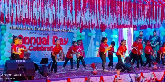 हिमालयन अंग्रेजी माविको वार्षिकोत्सव