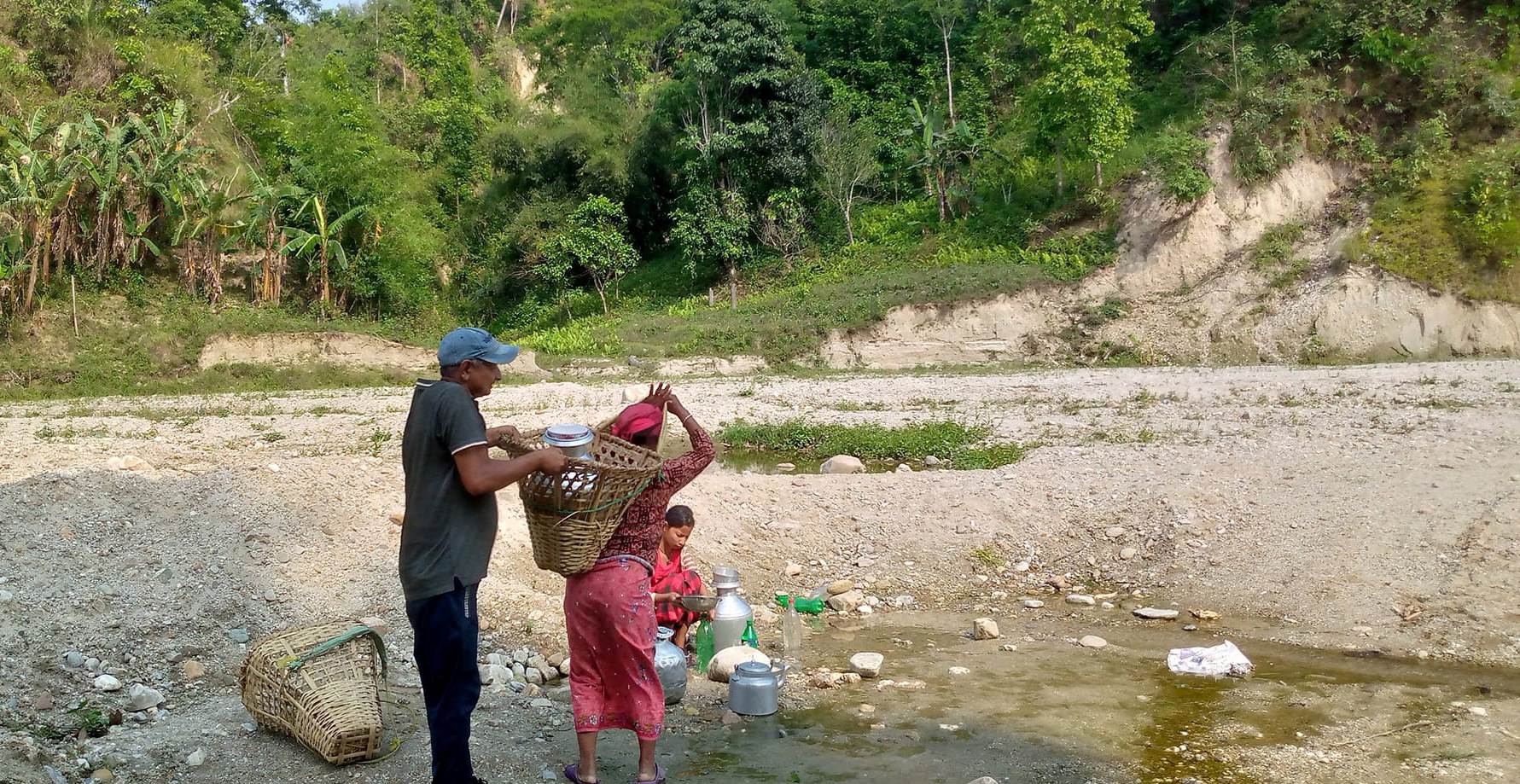 ‘जसले पानी दिन्छ उसलाई भोट’