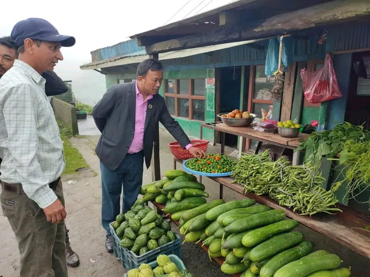 कृषि मन्त्री प्रस्तावित कृषि सामाग्री संकलन केन्द्र अवलोकन