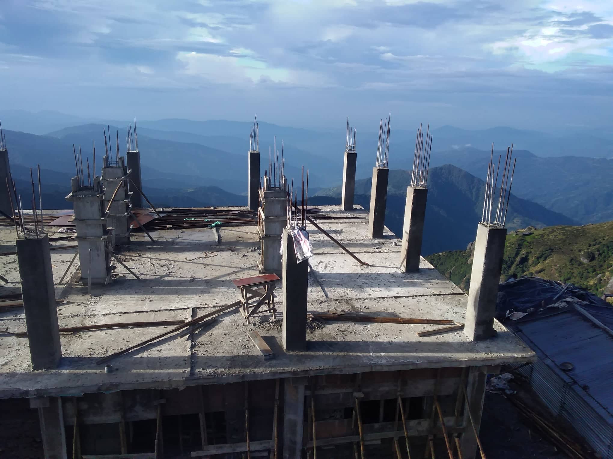 सुन्दर सन्दकपूरमा पर्यटक बस्ने आवास गृह निर्माण