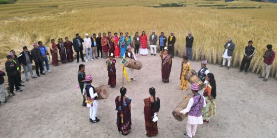 सन्दकपूरको टारीमा साँस्कृतिक उत्सवसँगै पर्या–पर्यटन प्रवर्द्धनका लागि अन्तरक्रिया ( फोटो फिचर )