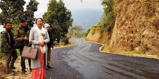 फिक्कल–नयाँबजार सडक कालोपत्रेको पर्यटन तथा सस्कृति मन्त्रीद्धारा अनुगमन