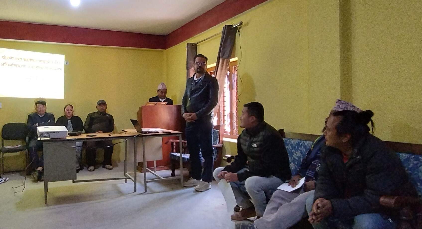 वडाबाटै योजना सम्झौता गर्दै फाकफोकथुम