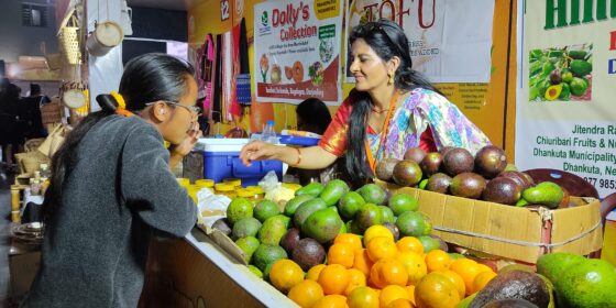 कलकत्तामा नेपाली उत्पादनको बजारीकरण (फोटो फिचर)