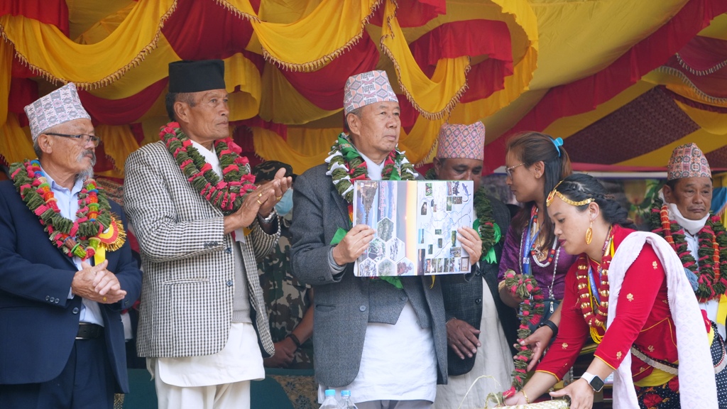 पर्यटकीय गाउँपालिका सन्दकपुरको फोटो बुक बिमोचन (तस्बिरहरु)