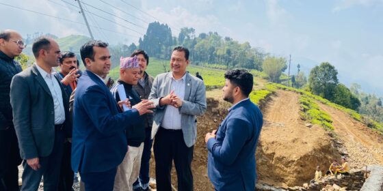 मन्त्री मोदीले गरे नवप्रवर्तन साझेदारी कोषबाट सुर्योदयमा निर्माणाधीन परियोजनाको अनुगमन
