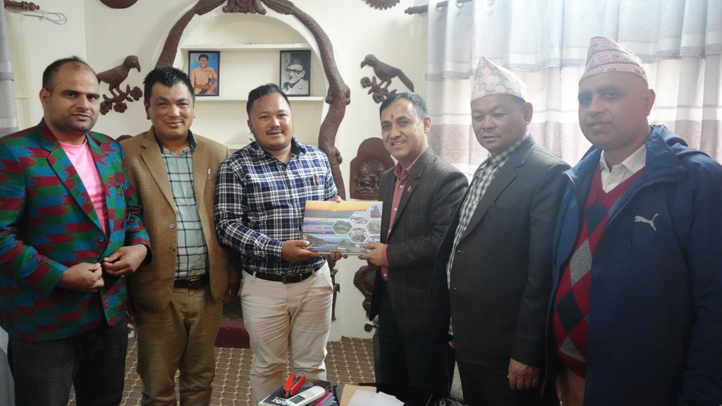 केचनाबाट कंचनजंङ्घा जोड्ने पदमार्ग निर्माणमा जोड हुन्छ : विश्वप्रकाश सर्मा