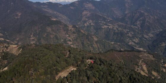 पर्यटकीय गन्तव्य बन्दै सन्दकपूर १ को टप्पु (तस्बिरहरु)