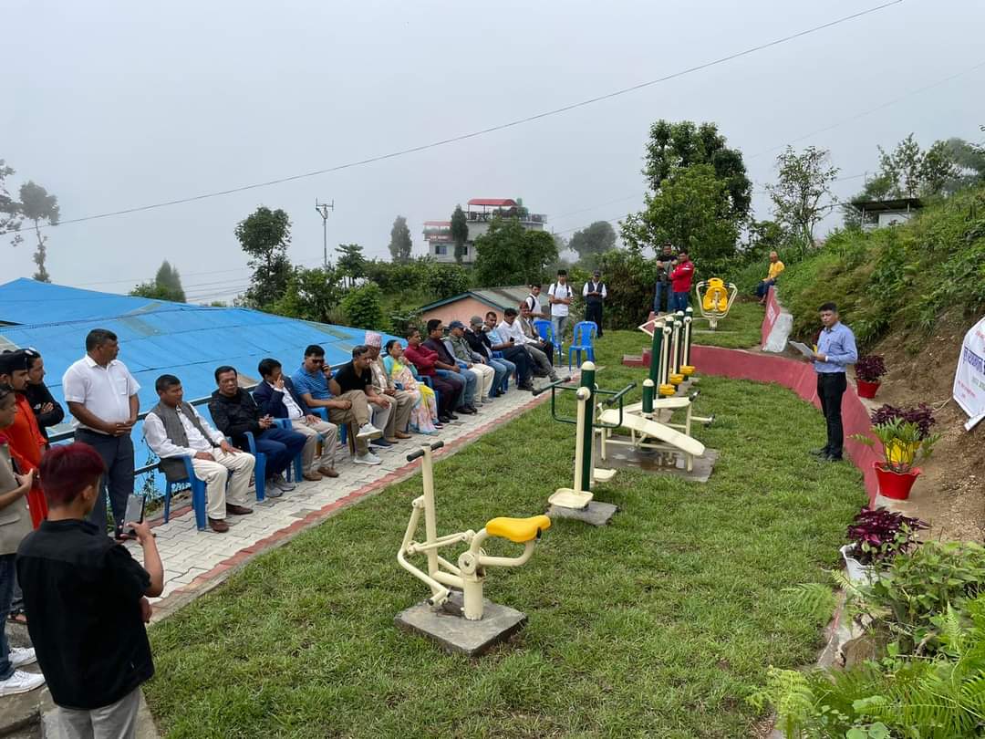 इलाम नगरपालिकाबाट इलाम क्याम्पसमा खुल्ला व्यायामशाला (तस्बिरहरु)