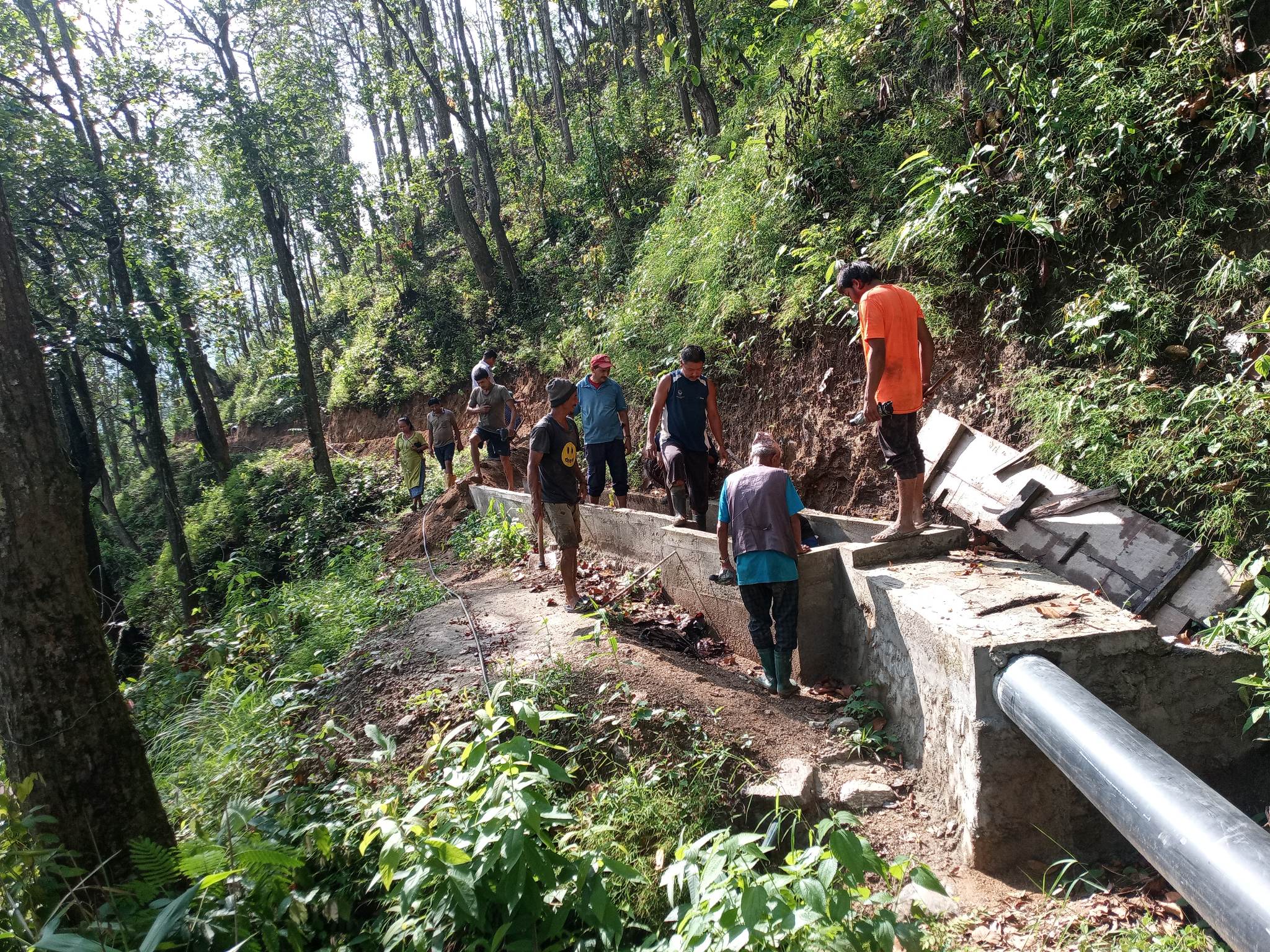 गोलाखर्क बासिको सिचाईको सपना पूरा हुँदै, २४ बर्षपछि खेतबारीमा आईपुग्यो पानी